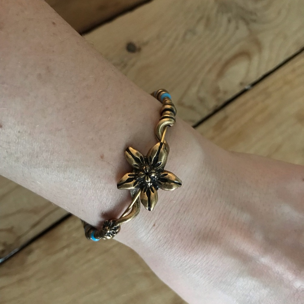 Alex and Ani Vintage Sixty-Six Flower Bracelet